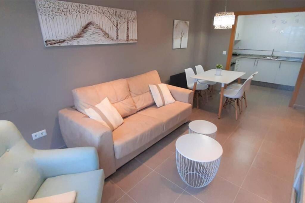 דירות Apartamento Playa Foz Con Piscina Y Parking 010 מראה חיצוני תמונה